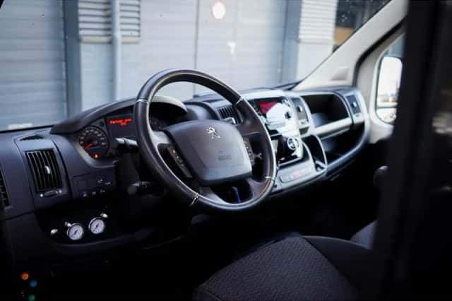 Peugeot Boxer (2021) thumbnail 6