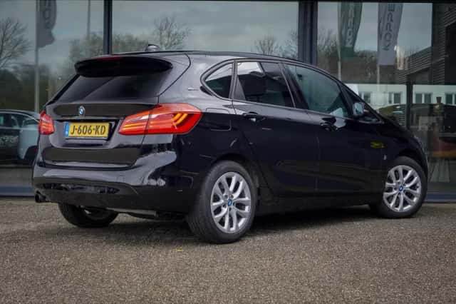BMW 2-Serie (2017) thumbnail 4