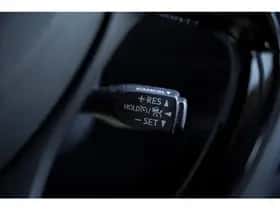 Toyota C-HR (2023) thumbnail 30
