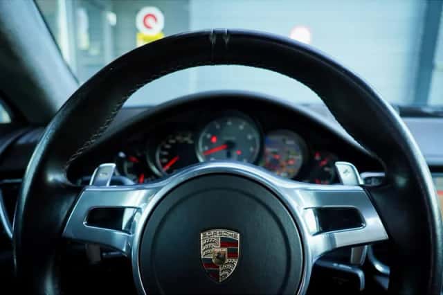 Porsche Panamera (2013) thumbnail 17