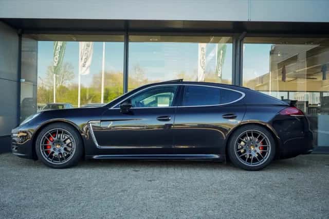 Porsche Panamera (2013) thumbnail 3