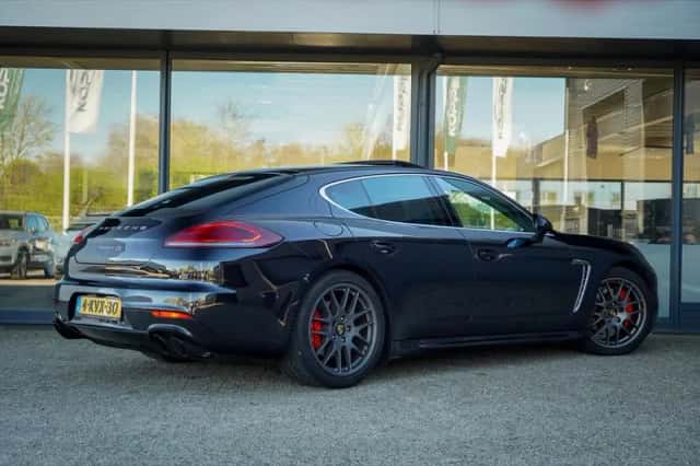 Porsche Panamera (2013) thumbnail 4