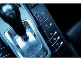 Porsche Panamera (2013) thumbnail 31