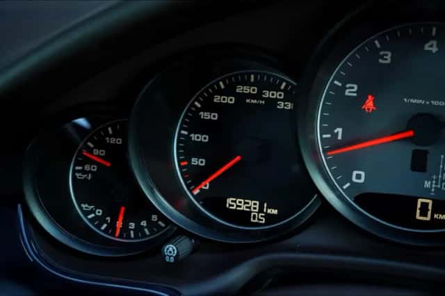Porsche Panamera (2013) thumbnail 41