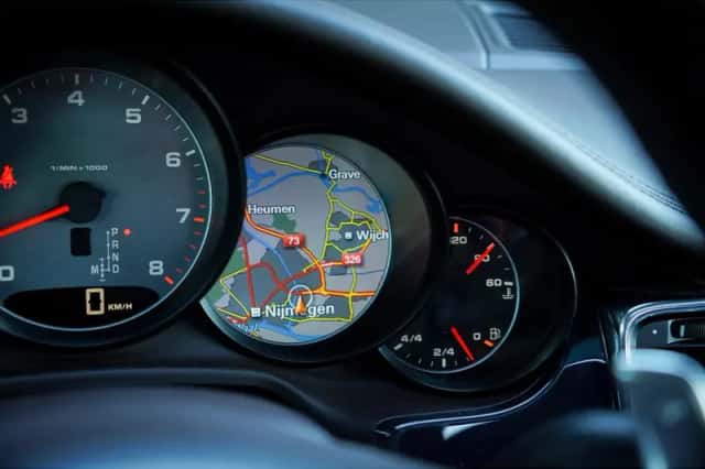 Porsche Panamera (2013) thumbnail 42