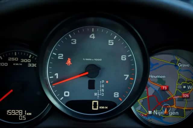 Porsche Panamera (2013) thumbnail 43