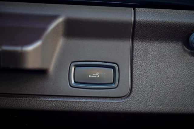 Porsche Panamera (2013) thumbnail 46