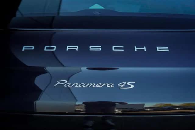 Porsche Panamera (2013) thumbnail 54