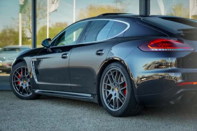 Porsche Panamera (2013) thumbnail 59