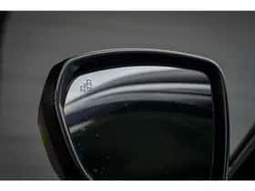 Opel Grandland X (2020) thumbnail 21