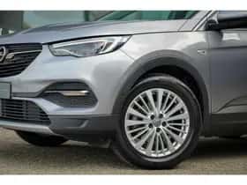 Opel Grandland X (2020) thumbnail 22