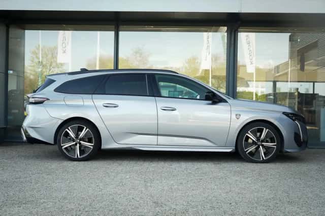 Peugeot 308 (2024) thumbnail 13