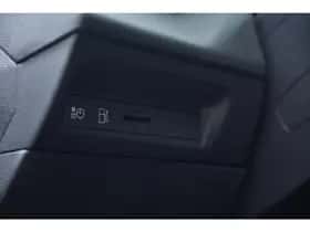 Peugeot 308 (2024) thumbnail 31