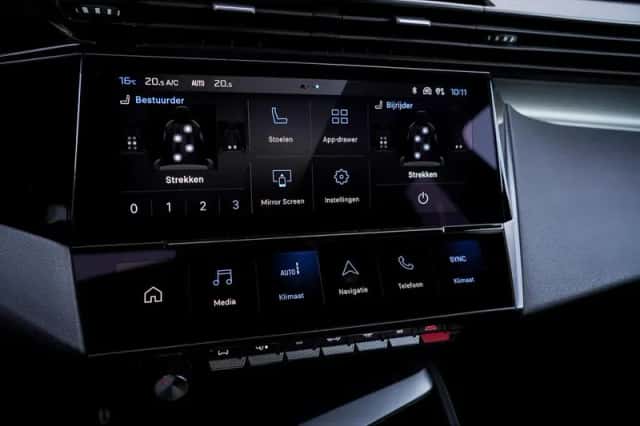 Peugeot 308 (2024) thumbnail 43