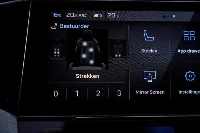Peugeot 308 (2024) thumbnail 44