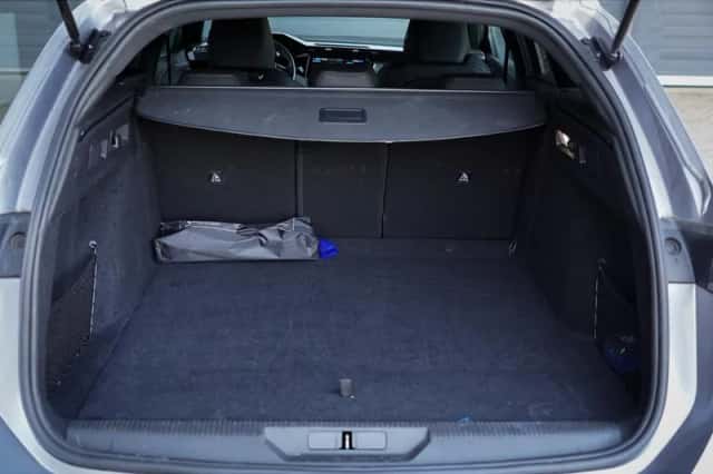 Peugeot 308 (2024) thumbnail 9