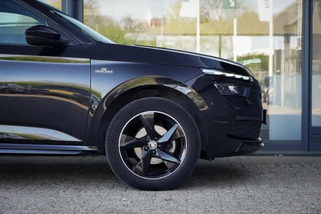 Škoda Kamiq (2023) thumbnail 11