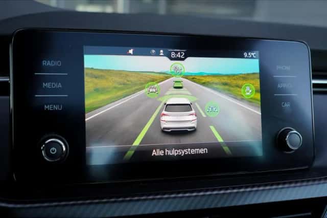 Škoda Kamiq (2023) thumbnail 22