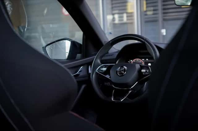 Škoda Kamiq (2023) thumbnail 34