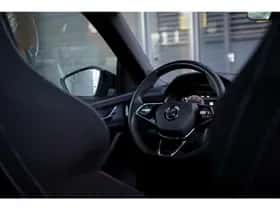 Škoda Kamiq (2023) thumbnail 34