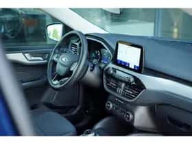 Ford Kuga (2022) thumbnail 28