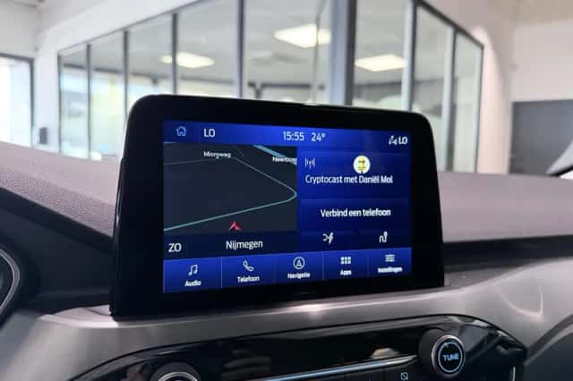 Ford Kuga (2022) thumbnail 11