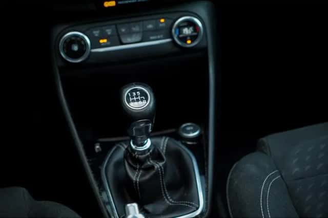 Ford Fiesta (2018) thumbnail 16