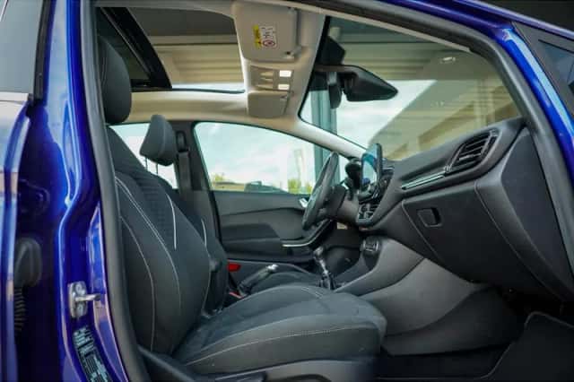 Ford Fiesta (2018) thumbnail 32