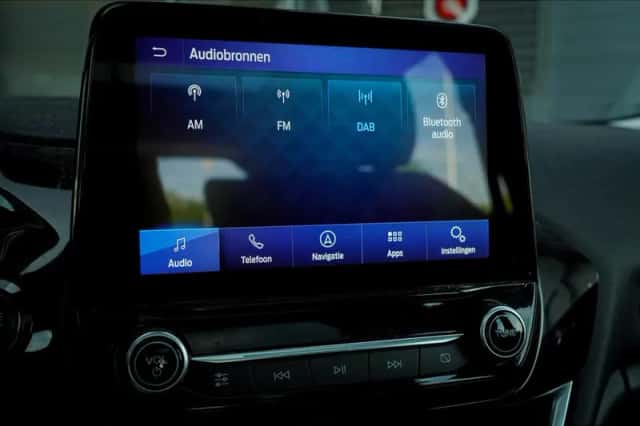 Ford Fiesta (2018) thumbnail 44