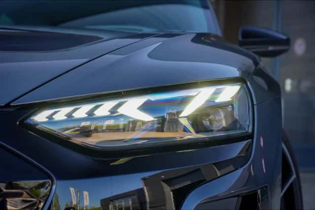 Audi e-tron GT (2023) thumbnail 23