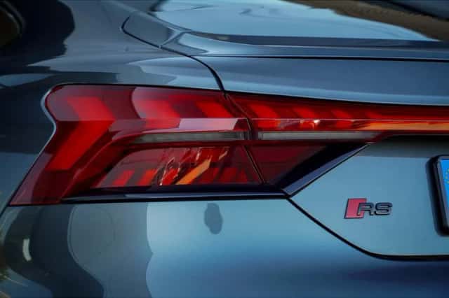 Audi e-tron GT (2023) thumbnail 43