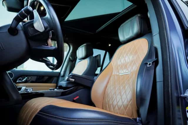 Land Rover Range Rover (2019) thumbnail 2
