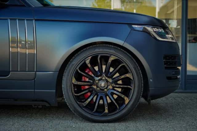Land Rover Range Rover (2019) thumbnail 11