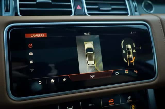 Land Rover Range Rover (2019) thumbnail 20