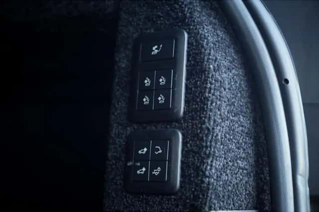 Land Rover Range Rover (2019) thumbnail 30