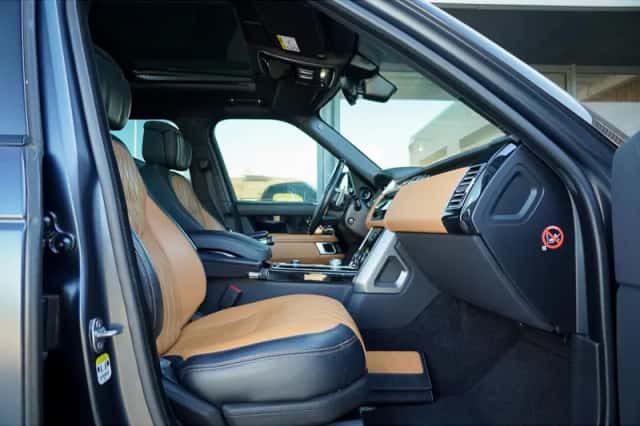 Land Rover Range Rover (2019) thumbnail 32