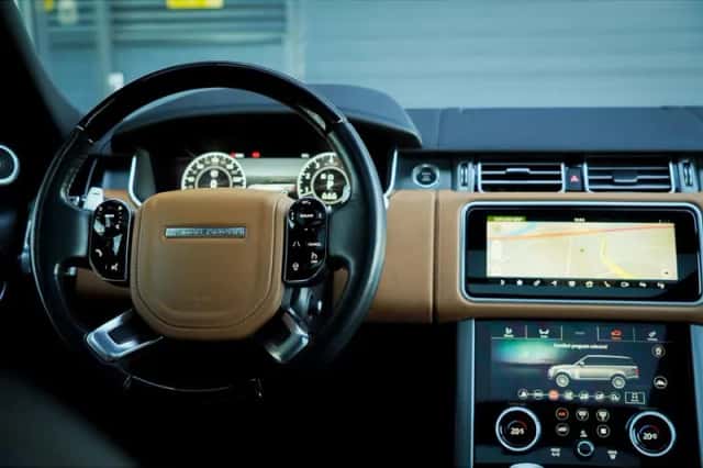 Land Rover Range Rover (2019) thumbnail 34
