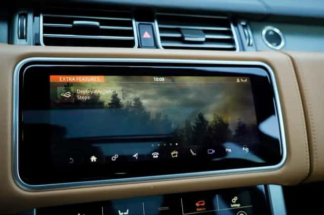 Land Rover Range Rover (2019) thumbnail 53