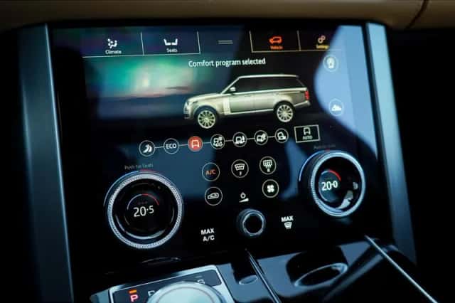 Land Rover Range Rover (2019) thumbnail 55