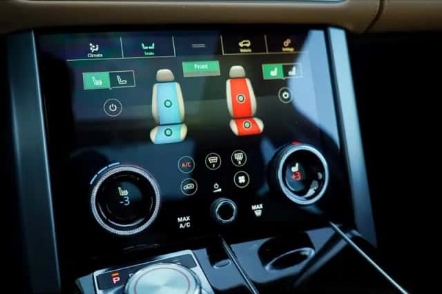 Land Rover Range Rover (2019) thumbnail 57