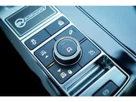 Land Rover Range Rover (2019) thumbnail 59