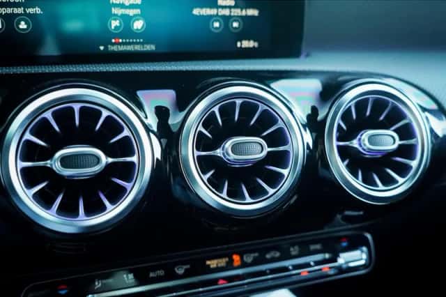 Mercedes-Benz CLA-Klasse (2020) thumbnail 18