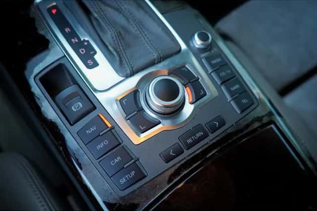 Audi A6 (2006) thumbnail 21