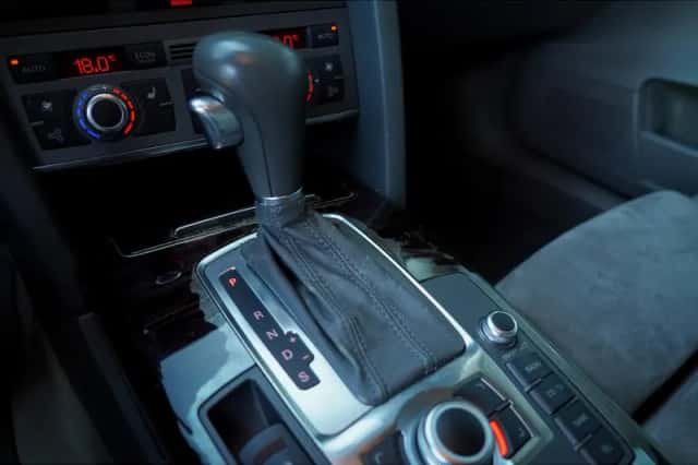 Audi A6 (2006) thumbnail 23