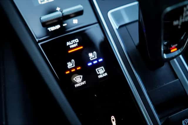 Porsche Cayenne (2021) thumbnail 19