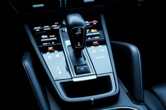 Porsche Cayenne (2021) thumbnail 37