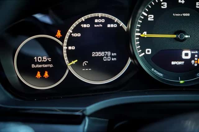 Porsche Cayenne (2021) thumbnail 38