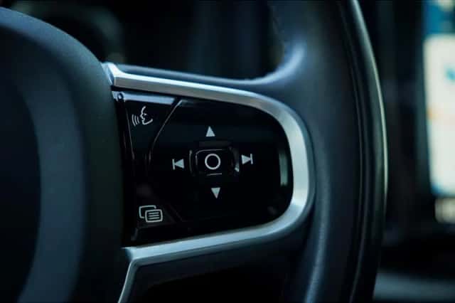 Volvo XC60 (2021) thumbnail 40