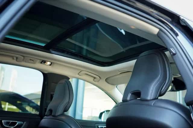Volvo XC60 (2021) thumbnail 46
