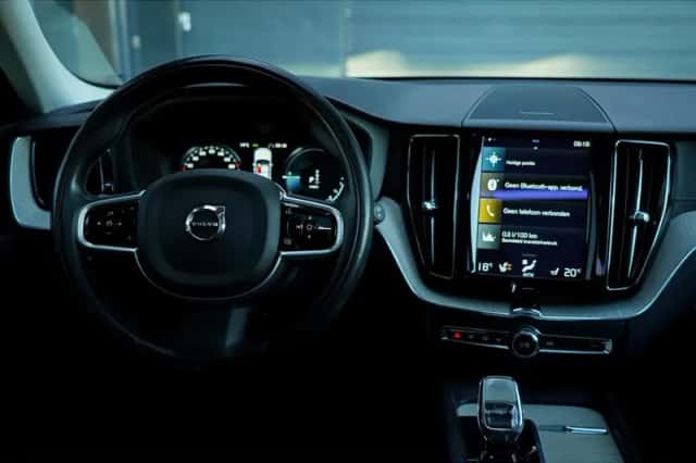 Volvo XC60 (2021) thumbnail 48